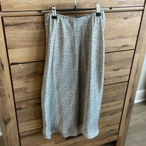 Sienna Sky. Size XS. midi speckled skirt